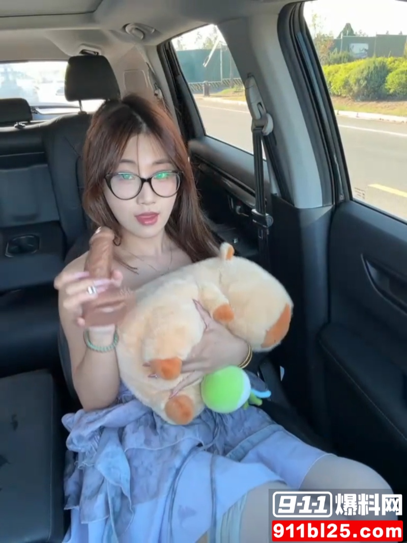 ST新进清纯主播 BONG1 5