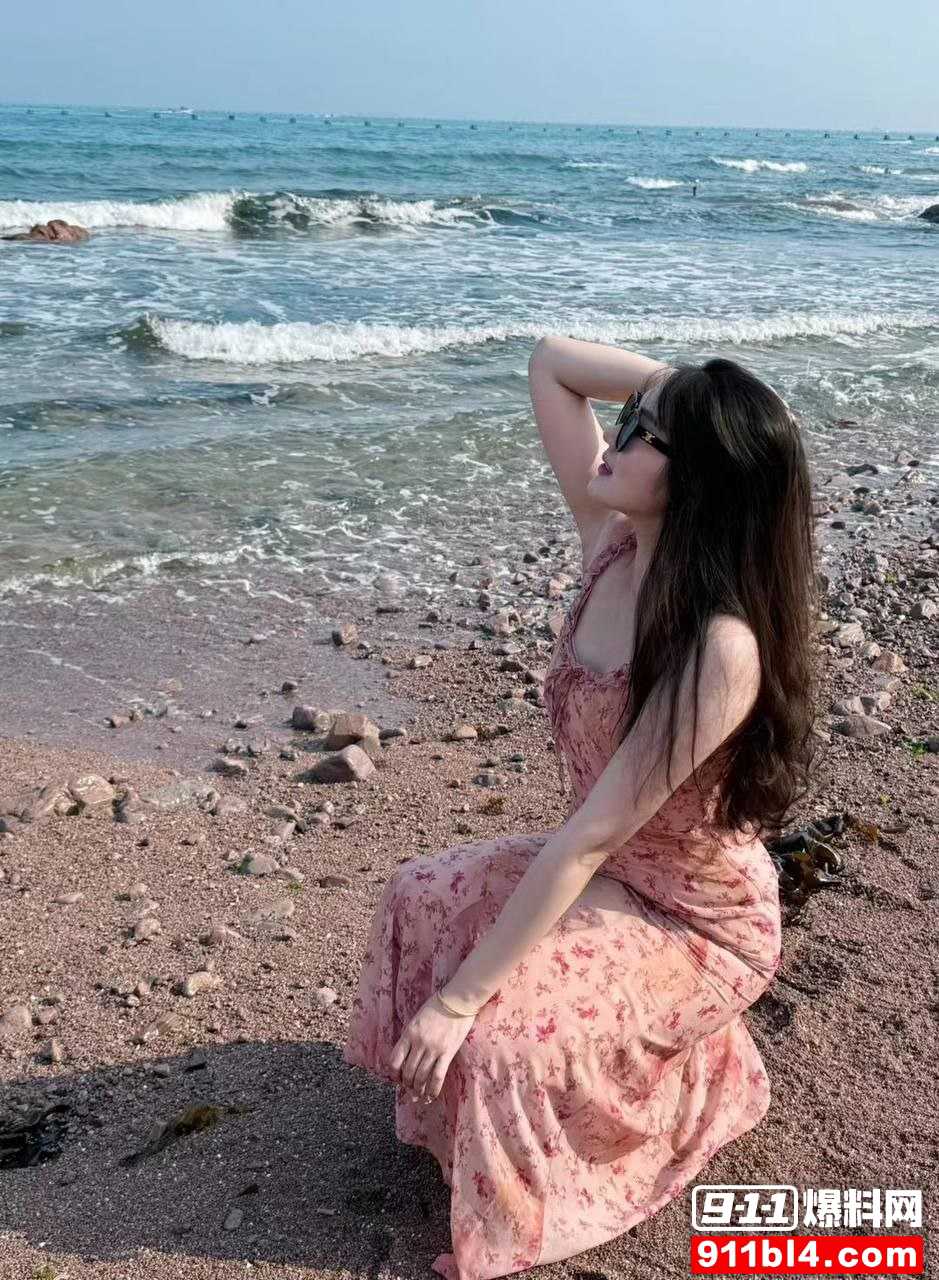 眼镜妹1