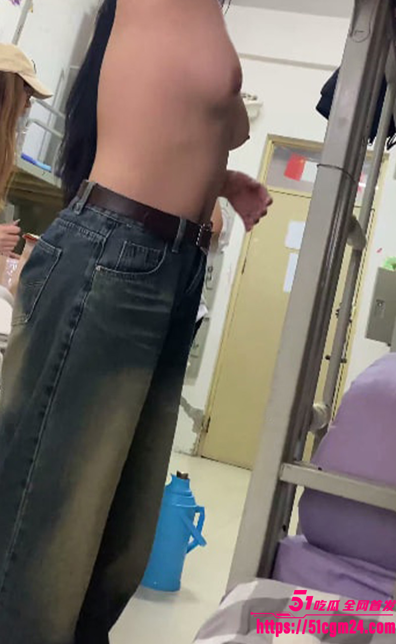 女大4