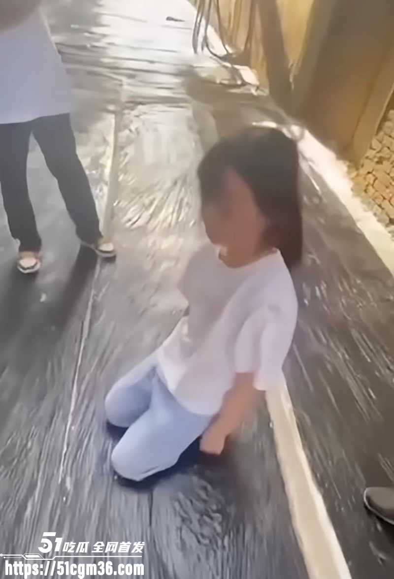山东平邑校园霸凌视频曝光 4 拷贝