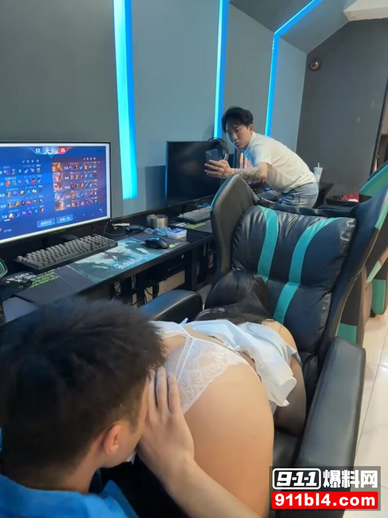 TTbeibi178网吧做爱 7
