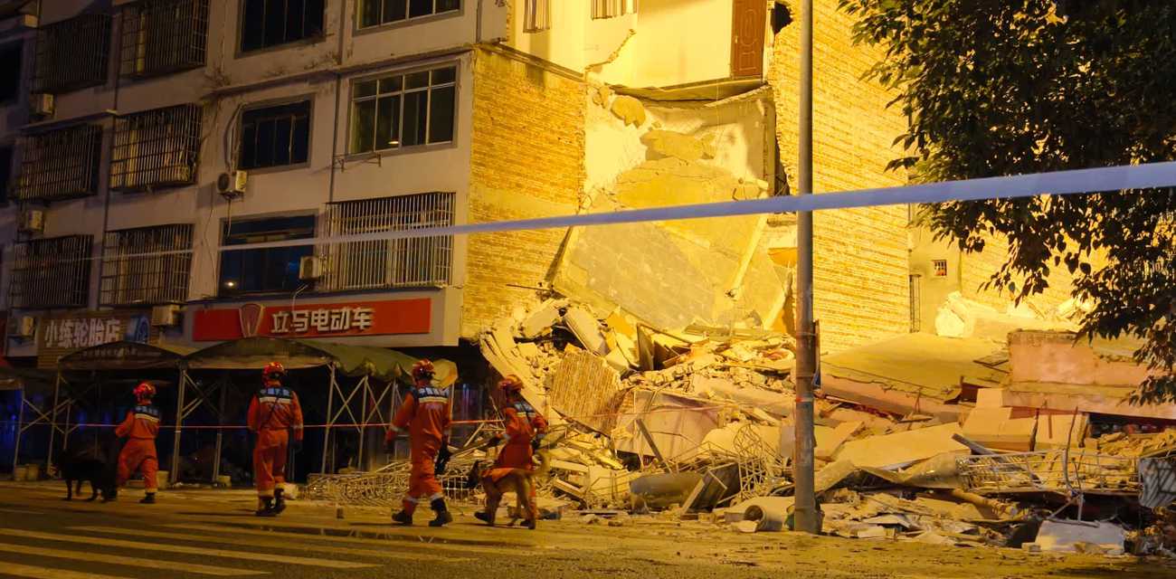 广西柳州深夜突发5.2级地震 十余栋房屋倒塌 三人失联至今杳无音讯 令人惋惜！ - 社会奇闻
